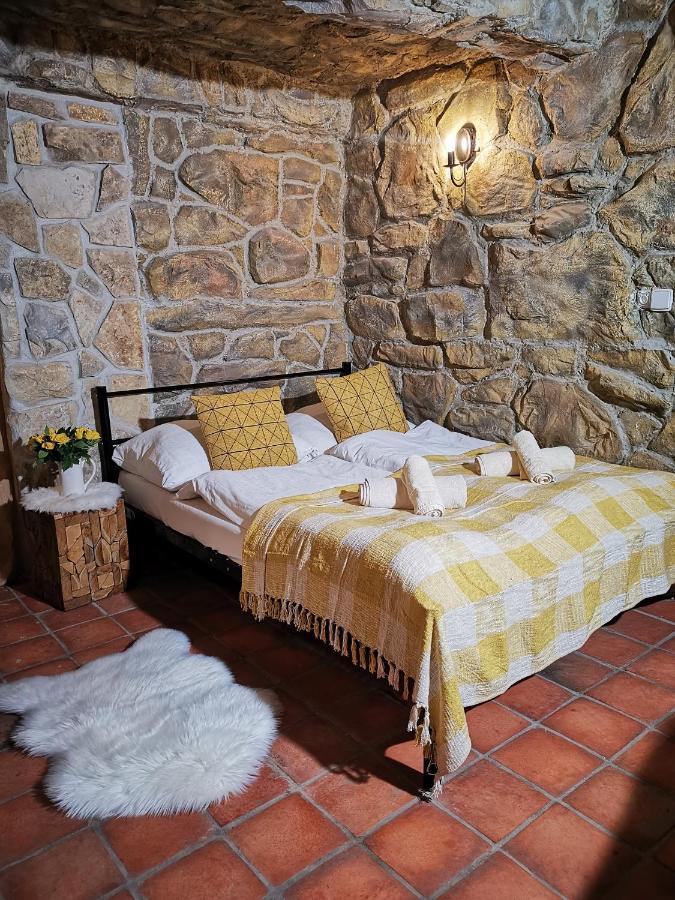 Hotel U Cisare Iii. Mělník Kültér fotó