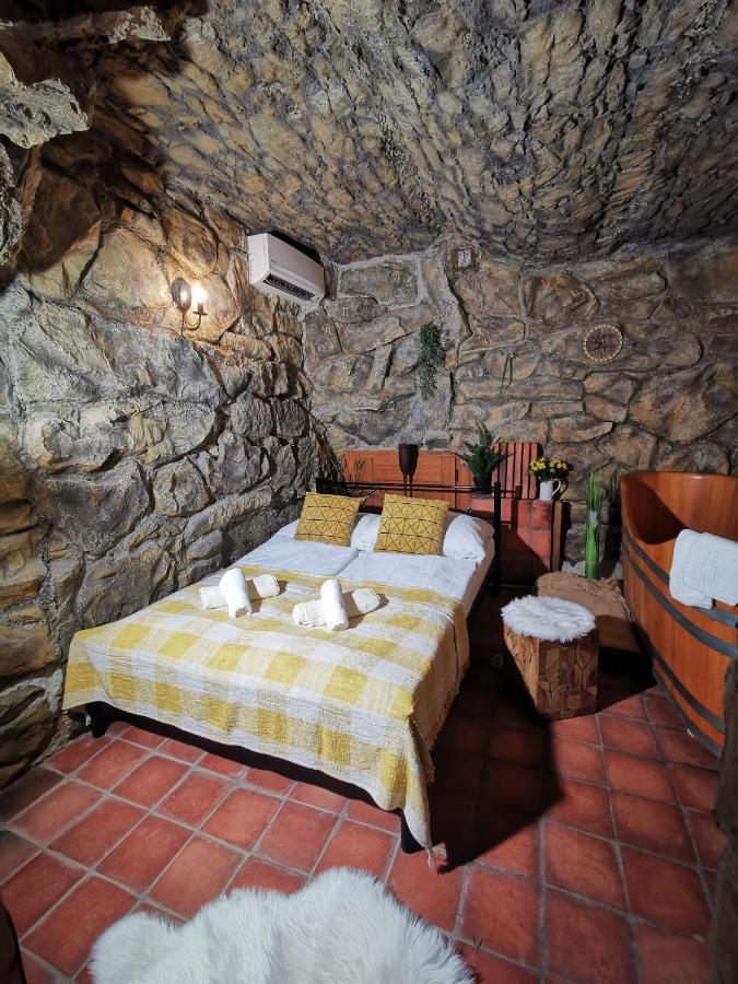 Hotel U Cisare Iii. Mělník Kültér fotó