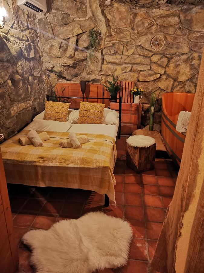 Hotel U Cisare Iii. Mělník Kültér fotó
