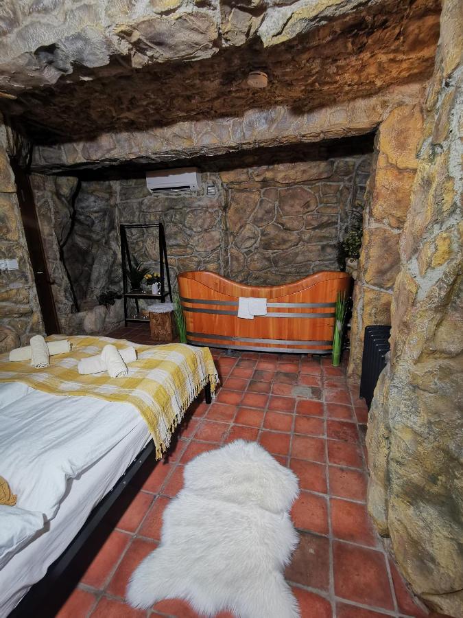 Hotel U Cisare Iii. Mělník Kültér fotó
